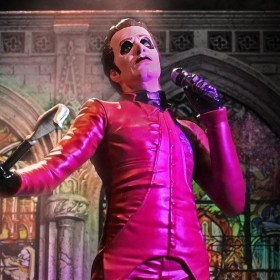 Cardinal Copia Red Tuxedo (Variant) Ghost Rock Iconz Statue by Knucklebonz